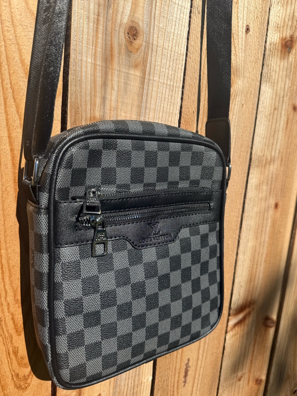 ❤️‍🔥Louis Vuitton Damier Checkered Canvas Crossbody Bag❤️‍🔥
